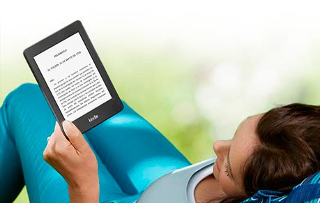kindle touch, leer en el parque